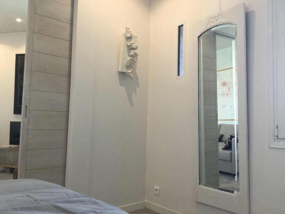 Marseille Malmousque Cabanon 45 M2 Sur L'Eau Apartment Exterior photo